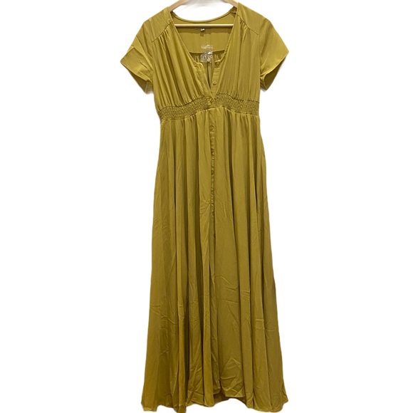 Polagram Dresses & Skirts - POLAGRAM Button Front Maxi Dress Medium